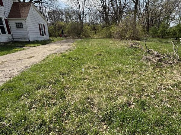 525 W Clark Street, Springfield, OH 45506