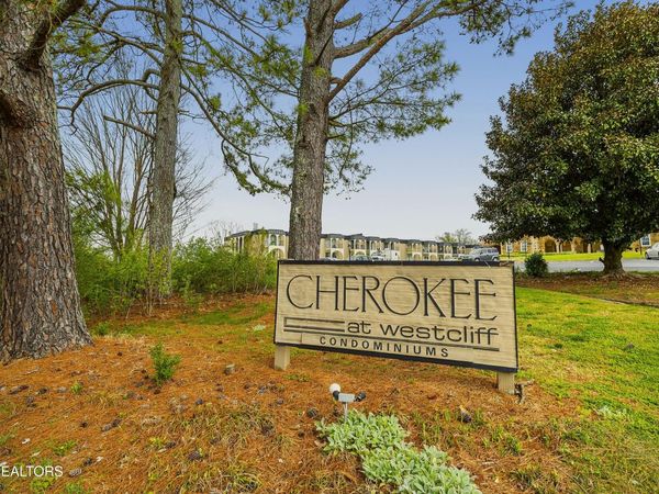 5709 Lyons View Pike, Knoxville, TN 37919