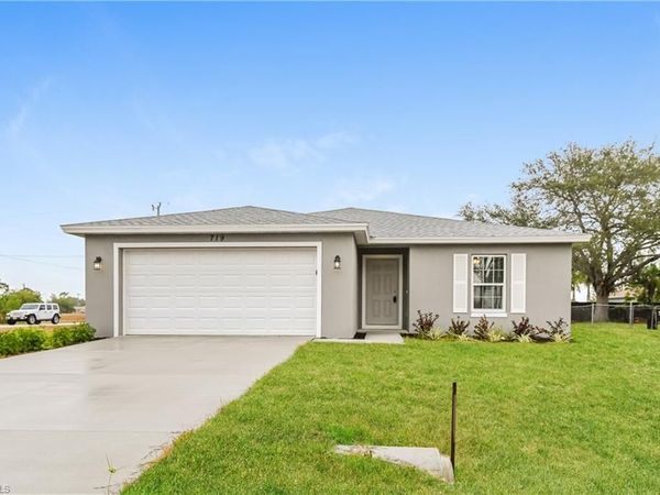 719 SW 13th TER, CAPE CORAL, FL 33991