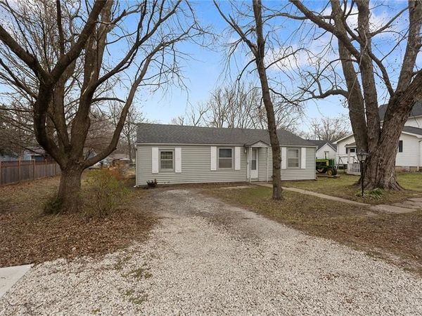 304 Ivy Street, Garden City, MO 64747
