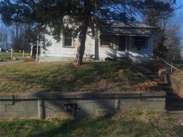 406 E Osage Street, Plattsburg, MO 64477