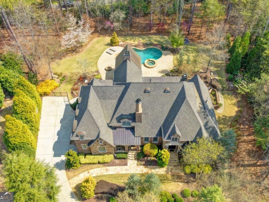 Property Image 100