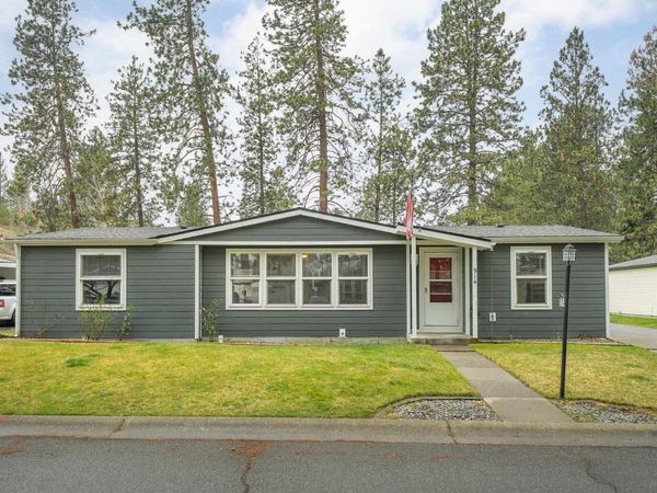 914 S Willamette St, Spokane Valley, WA 99212