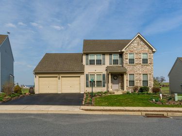 47 DAWKINS DRIVE, EAST EARL, PA 17519