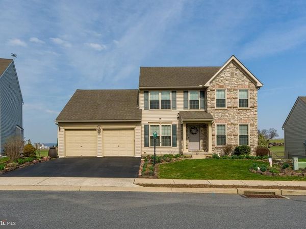 47 DAWKINS DRIVE, EAST EARL, PA 17519