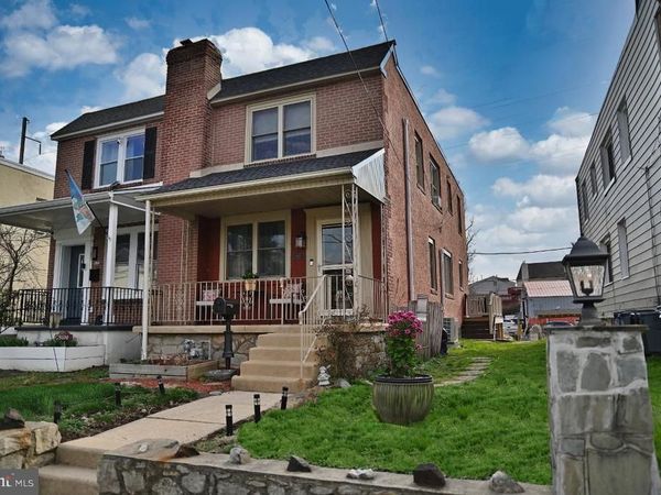 8102 ARLINGTON AVENUE, UPPER DARBY, PA 19082