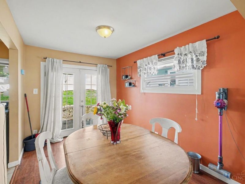 6715 Newbridge Drive, Colerain Township, OH 45239 Photo 9