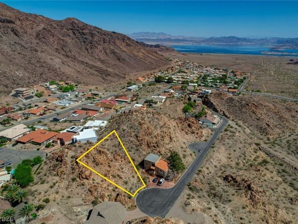 855 Reese Place , Boulder City, NV 89005