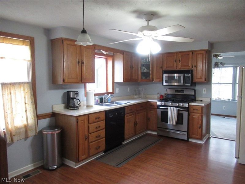 6919 Kirk Road, Canfield, OH 44406 Photo 9