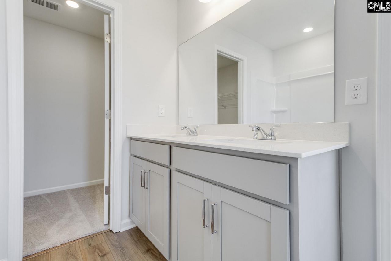 3034 Harborview Drive  Photo 16