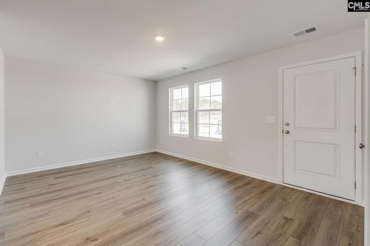 3034 Harborview Drive Photo 5