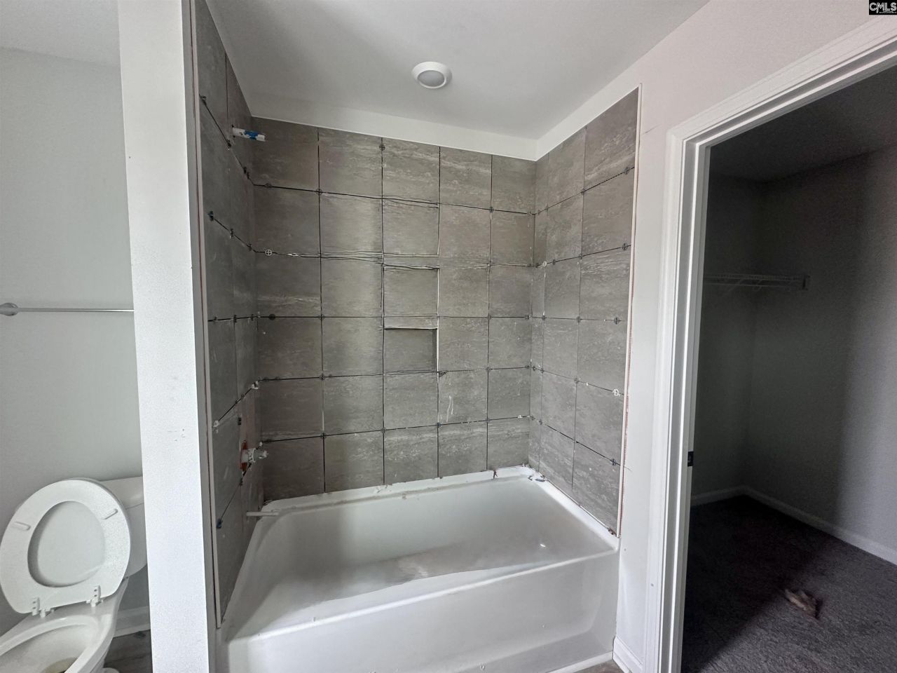 3030 Harborview Drive  Photo 19