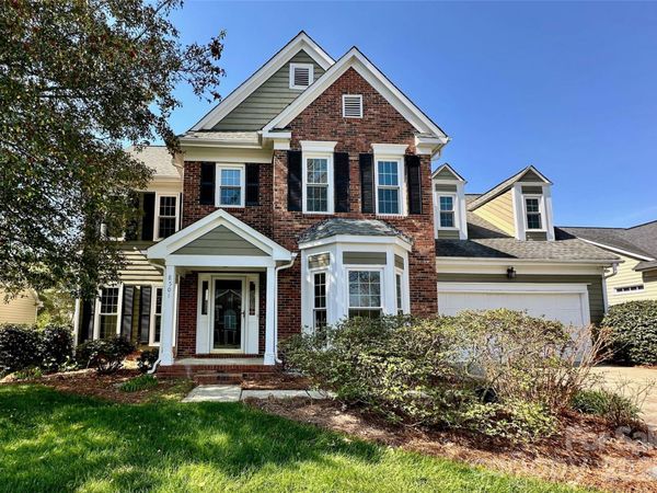 8501 Tonawanda Drive, Charlotte, NC 28277