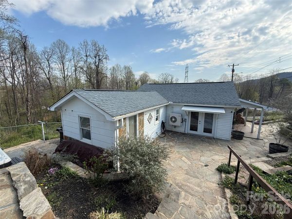 119 Seagle Street , Marion, NC 28752