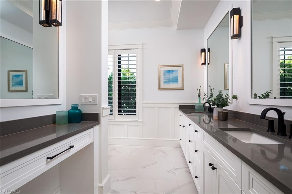 1064 13th St N, Naples, FL 34102 Photo