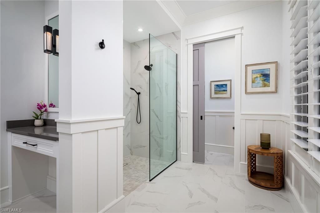 1064 13th St N, Naples, FL 34102 Photo