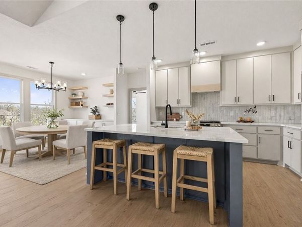 240 Kinross Drive, Bella Vista, AR 72715