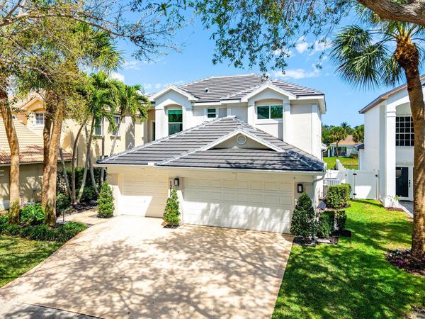 1211 Delray Lakes Drive, Delray Beach, FL 33444