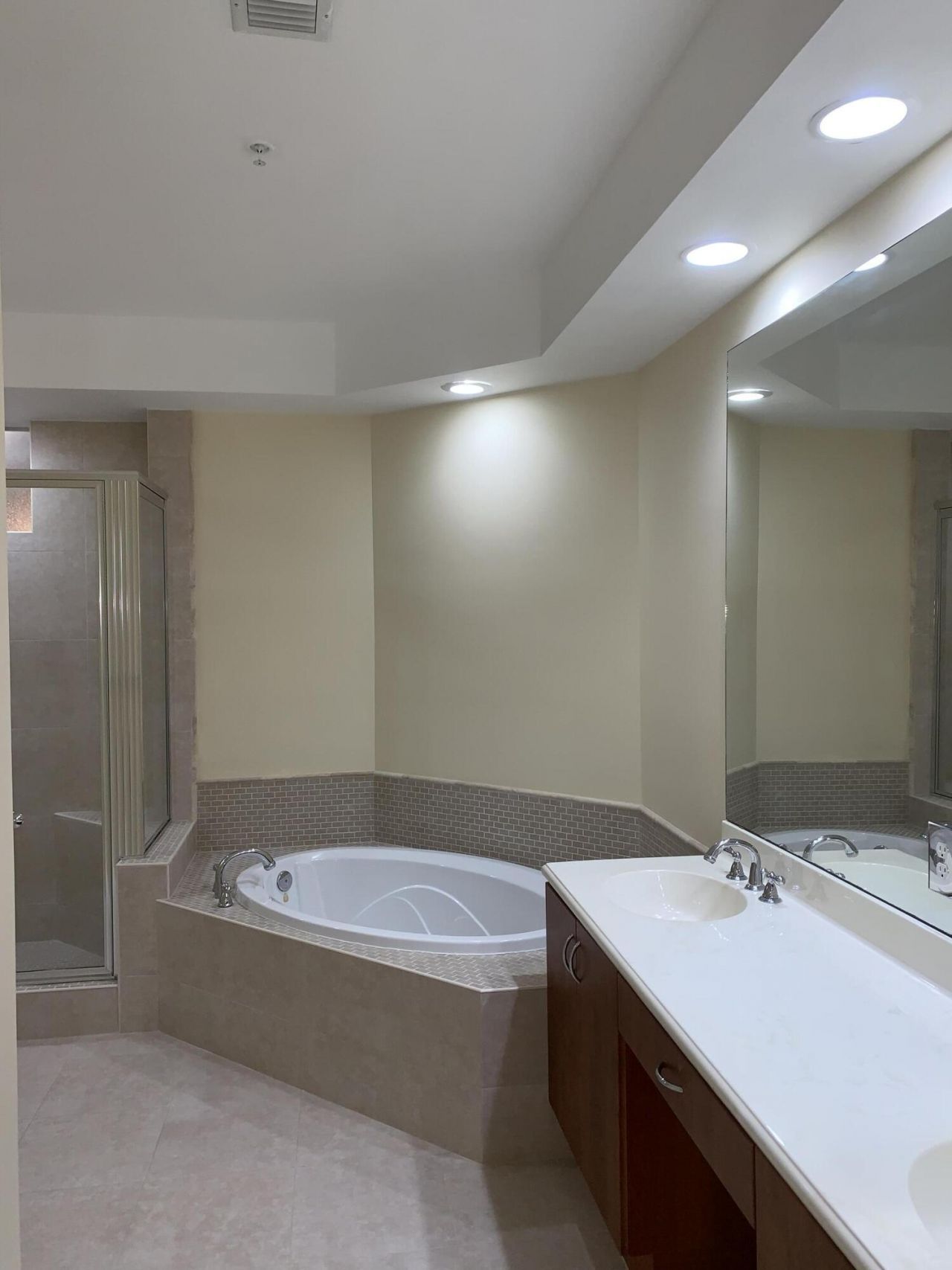 3055 NW 126th Avenue, Unit 323, Sunrise, FL 33323 Photo