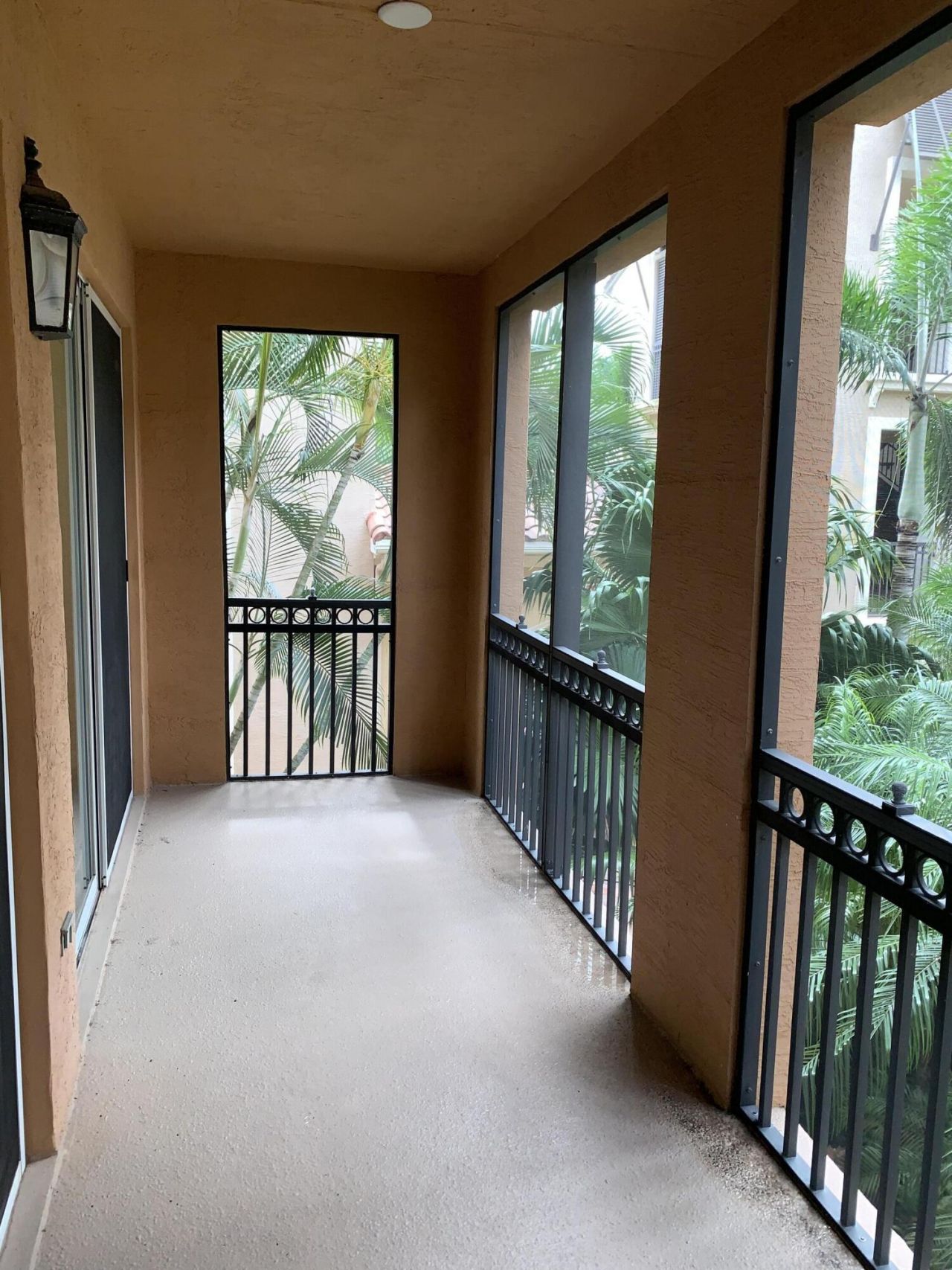 3055 NW 126th Avenue, Unit 323, Sunrise, FL 33323 Photo