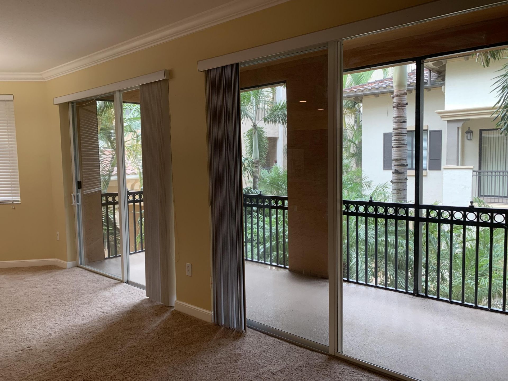 3055 NW 126th Avenue, Unit 323, Sunrise, FL 33323 Photo