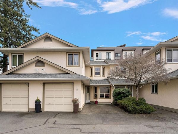 2721 Jacklin Rd, Unit 107, Langford, BC V9B 3X7