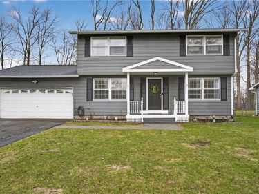 4152 Lucan Road, Liverpool, NY 13090