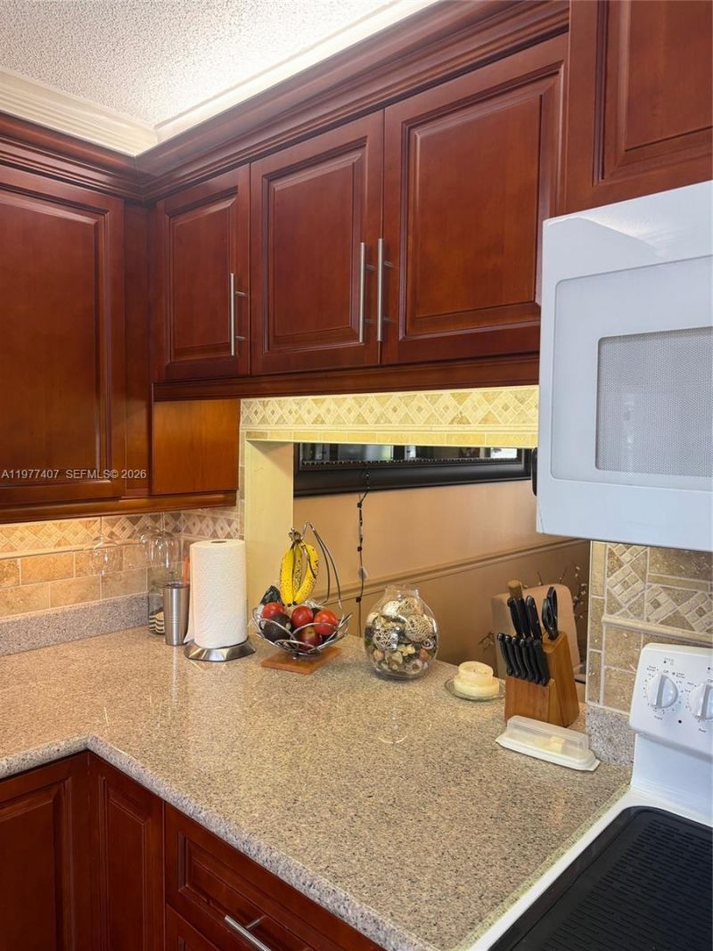 4940 E Sabal Palm Blvd , Unit 203, Tamarac, FL 33319 Photo