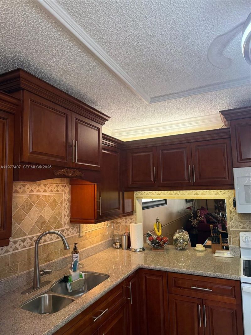 4940 E Sabal Palm Blvd , Unit 203, Tamarac, FL 33319 Photo