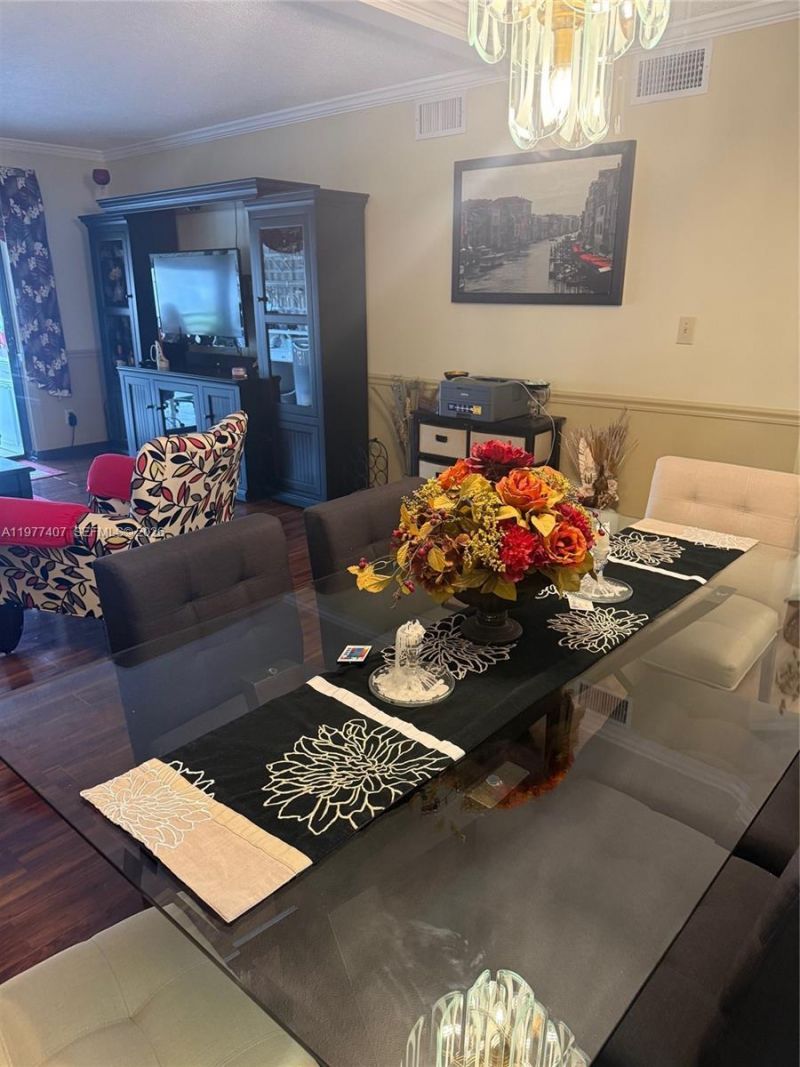 4940 E Sabal Palm Blvd , Unit 203, Tamarac, FL 33319 Photo