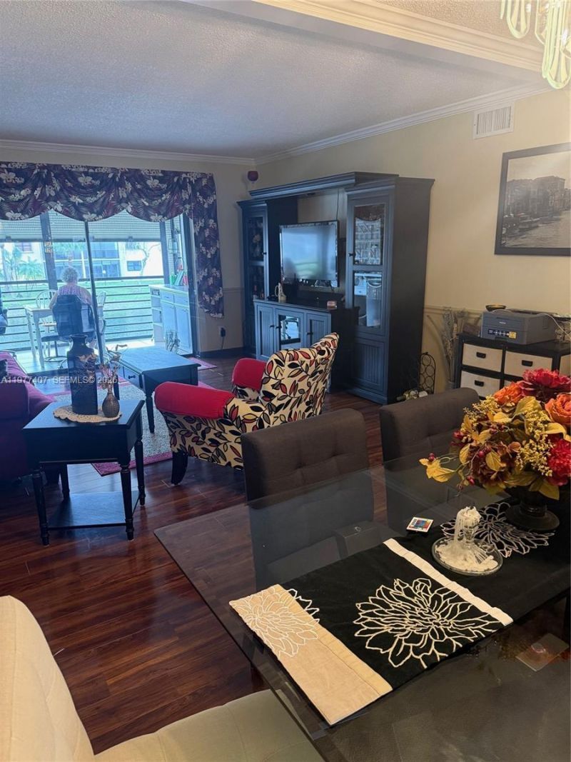 4940 E Sabal Palm Blvd , Unit 203, Tamarac, FL 33319 Photo