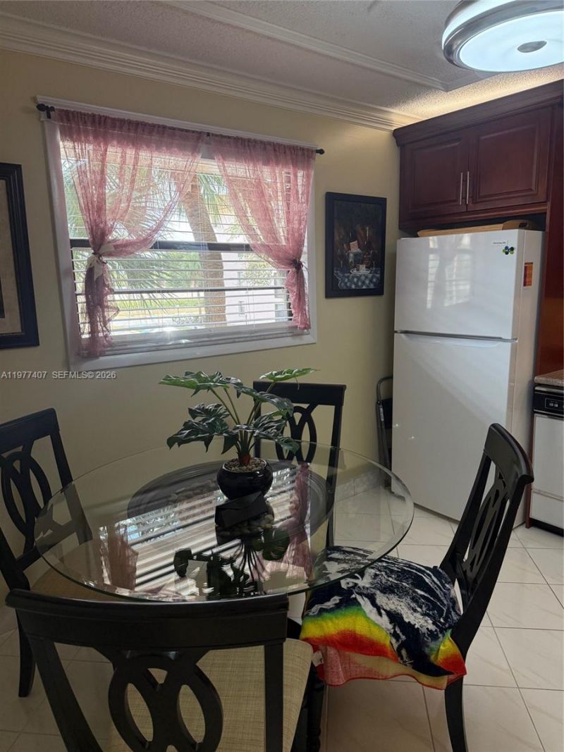 4940 E Sabal Palm Blvd , Unit 203, Tamarac, FL 33319 Photo