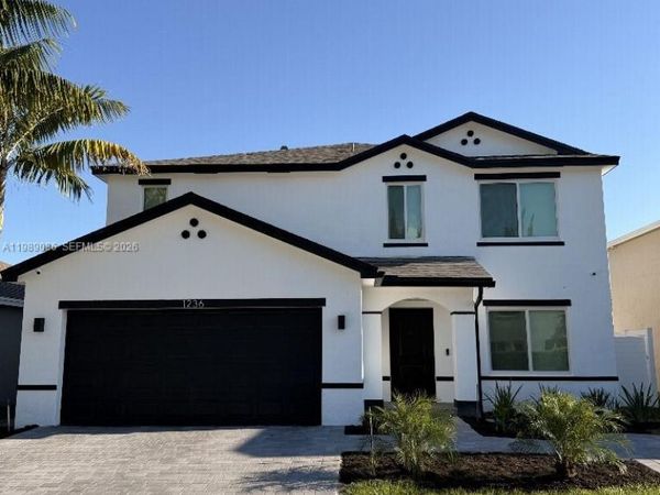 1236 NW 208th St , Miami Gardens, FL 33169