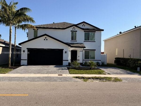 1236 NW 208th St , Miami Gardens, FL 33169