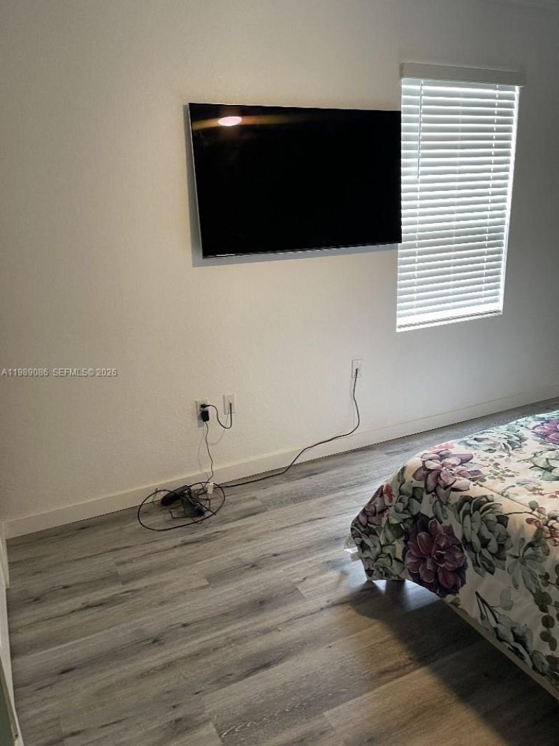 1236 NW 208th St , Miami Gardens, FL 33169 Photo