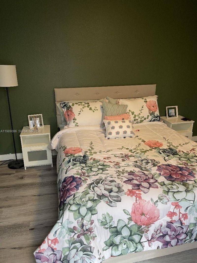 1236 NW 208th St , Miami Gardens, FL 33169 Photo