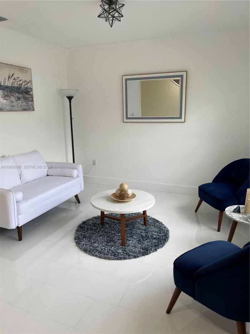 1236 NW 208th St , Miami Gardens, FL 33169 Photo