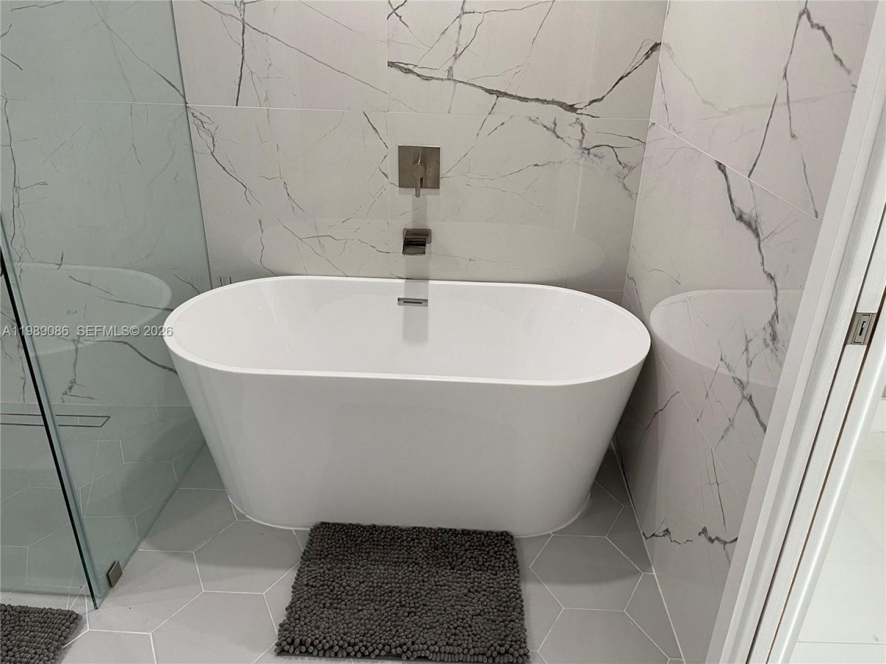 1236 NW 208th St , Miami Gardens, FL 33169 Photo