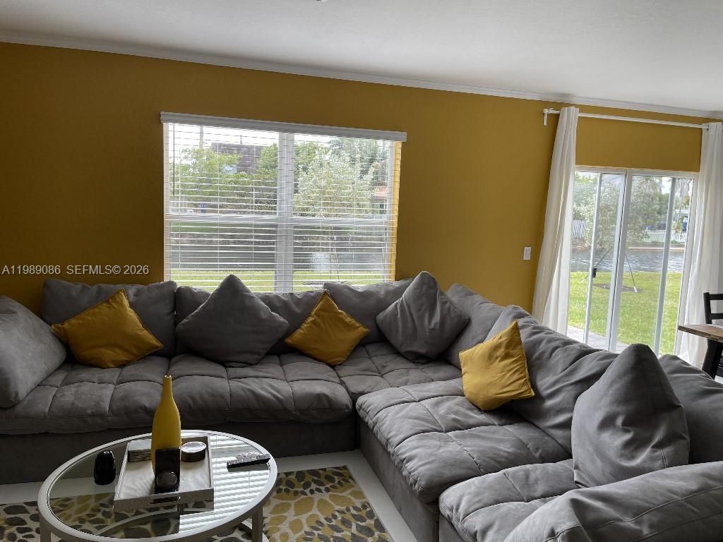 1236 NW 208th St , Miami Gardens, FL 33169 Photo