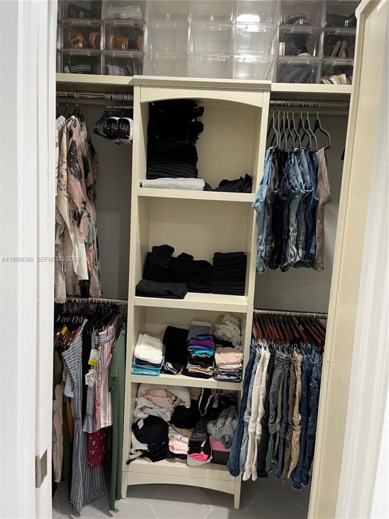 1236 NW 208th St , Miami Gardens, FL 33169 Photo