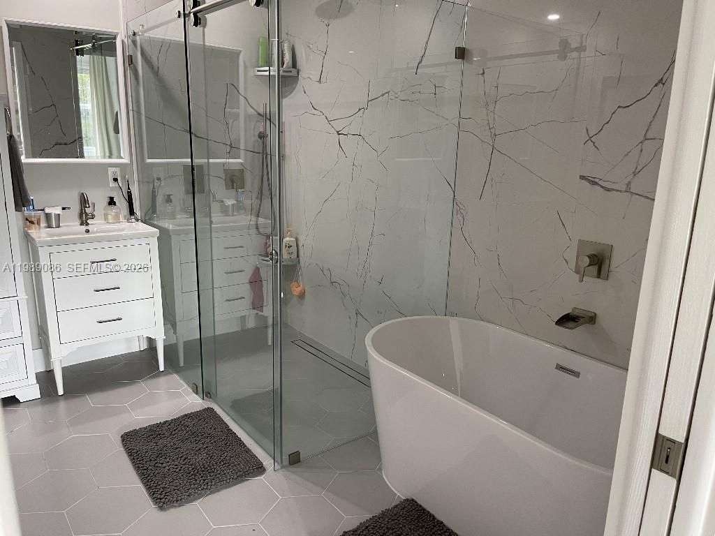 1236 NW 208th St , Miami Gardens, FL 33169 Photo