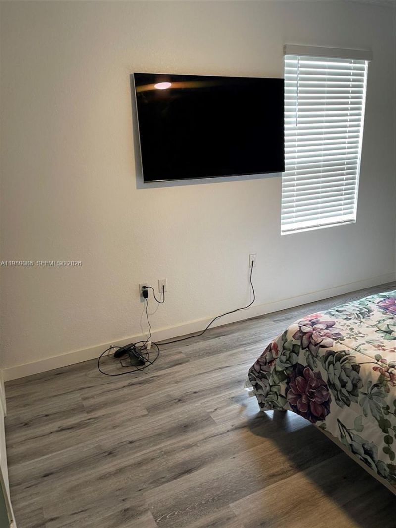 1236 NW 208th St , Miami Gardens, FL 33169 Photo