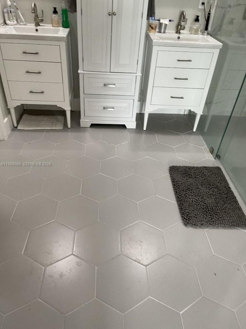 1236 NW 208th St , Miami Gardens, FL 33169 Photo