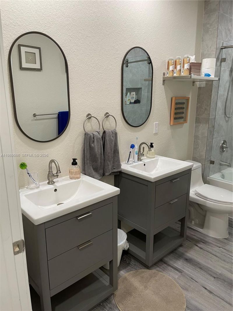 1236 NW 208th St , Miami Gardens, FL 33169 Photo