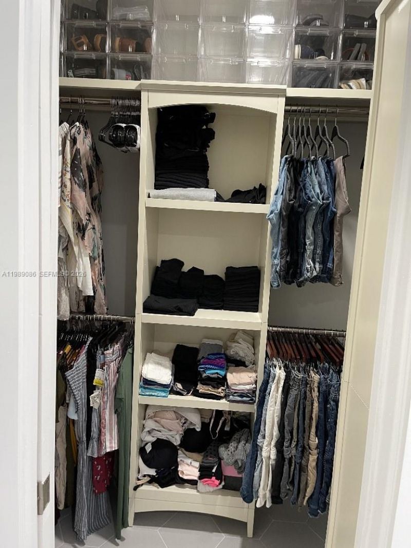 1236 NW 208th St , Miami Gardens, FL 33169 Photo