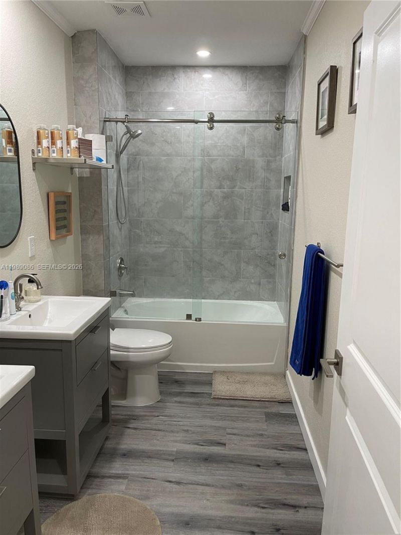 1236 NW 208th St , Miami Gardens, FL 33169 Photo