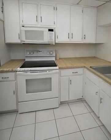 3531 Inverrary Dr , Unit 310, Lauderhill, FL 33319 Photo