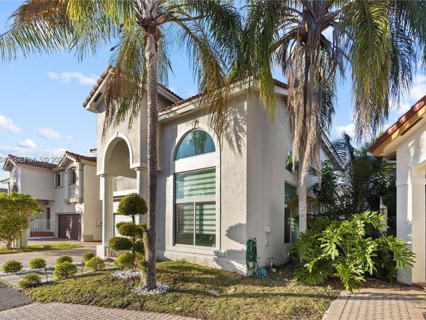 11243 NW 58th Ter , Unit 1, Doral, FL 33178