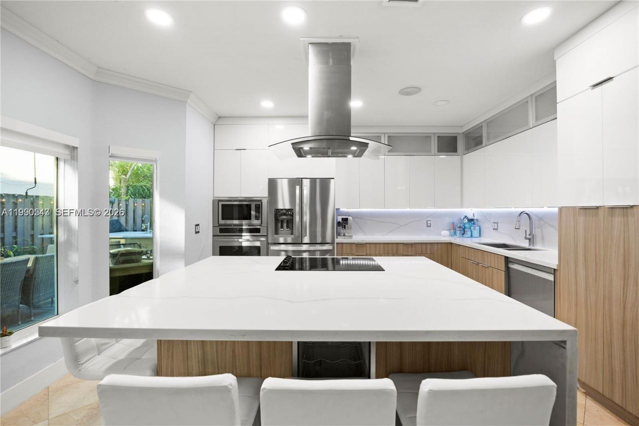 11243 NW 58th Ter , Unit 1, Doral, FL 33178 Photo