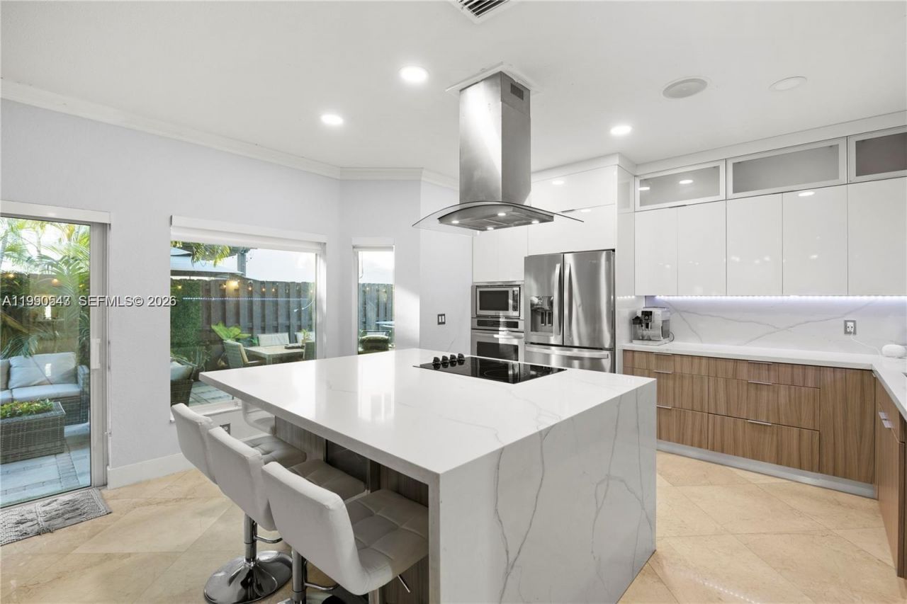 11243 NW 58th Ter , Unit 1, Doral, FL 33178 Photo